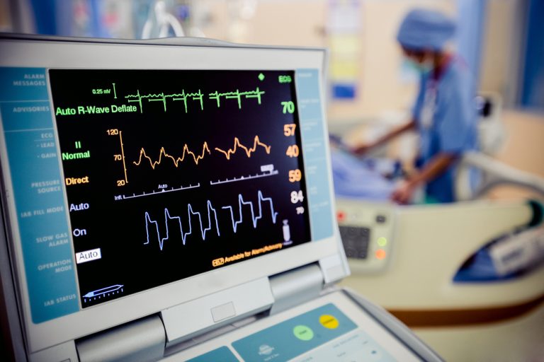 Ekg At A Hostpital.jpg