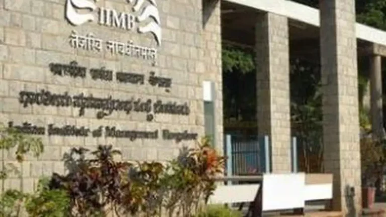 Img Bl13 Iim Bangalore E 2 1 Cea91sla.jpg