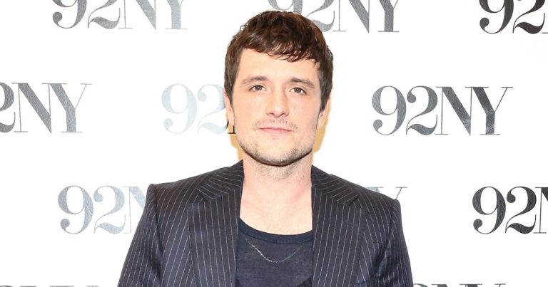 Josh Hutcherson Stars Recall Snl Hosting Debuts.jpg