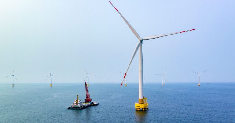 Climatedesk Windturbinevessel Science Gettyimages 1485084613.jpg