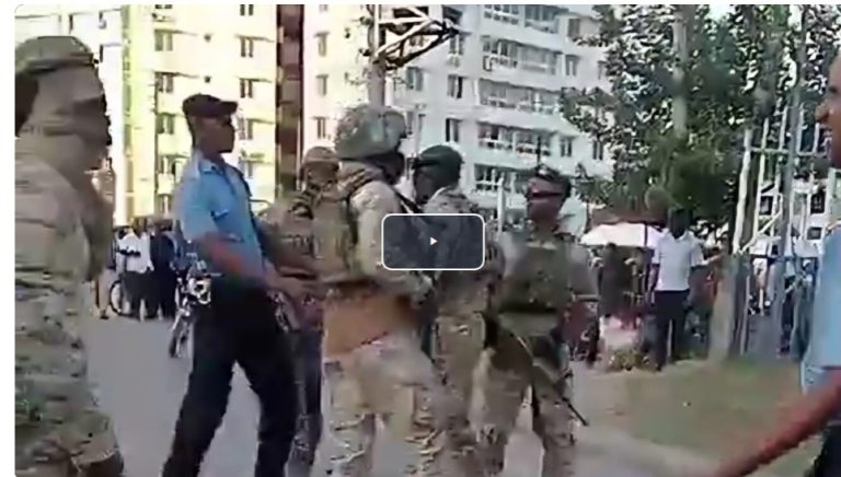 Kenya Policier Et Militaire Saffrontent.jpeg