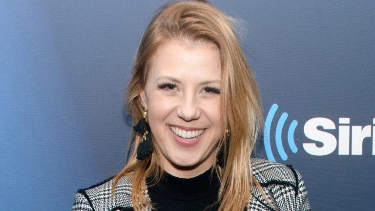 Jodie Sweetin Gettyimages 1133657540.jpg