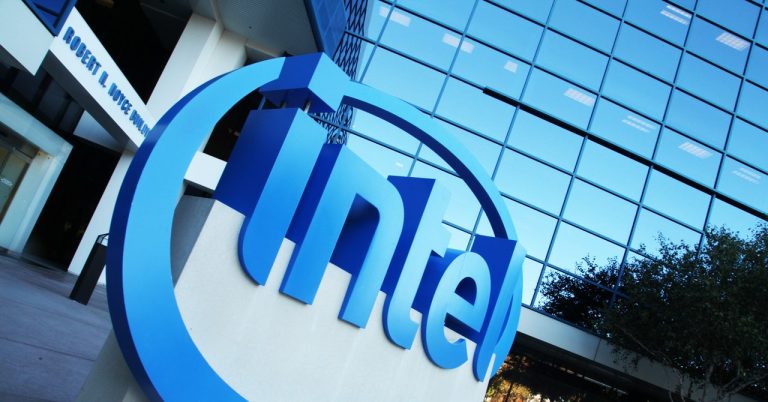 Intel Layoffs Business 901817232.jpg