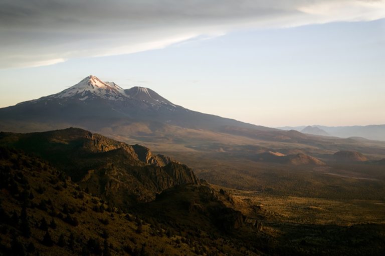 Mount Shasta 15356083710 .jpg